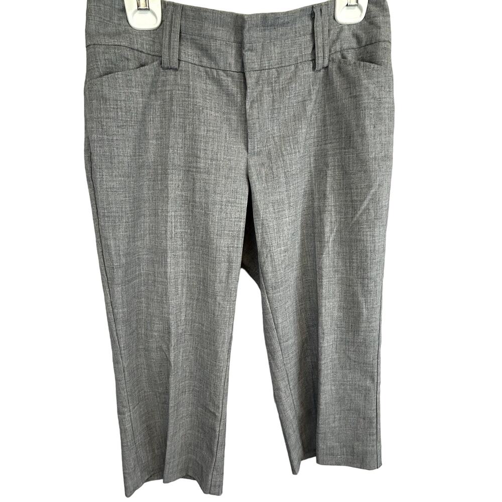 SKU 2067 Maurices I Am Polished Gray Capri Dress Pants Size 5/6